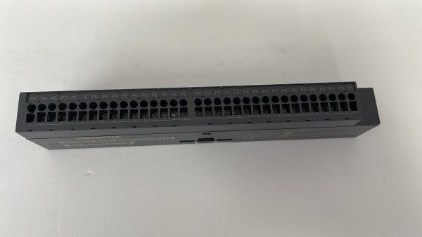 Additional terminals (PE)